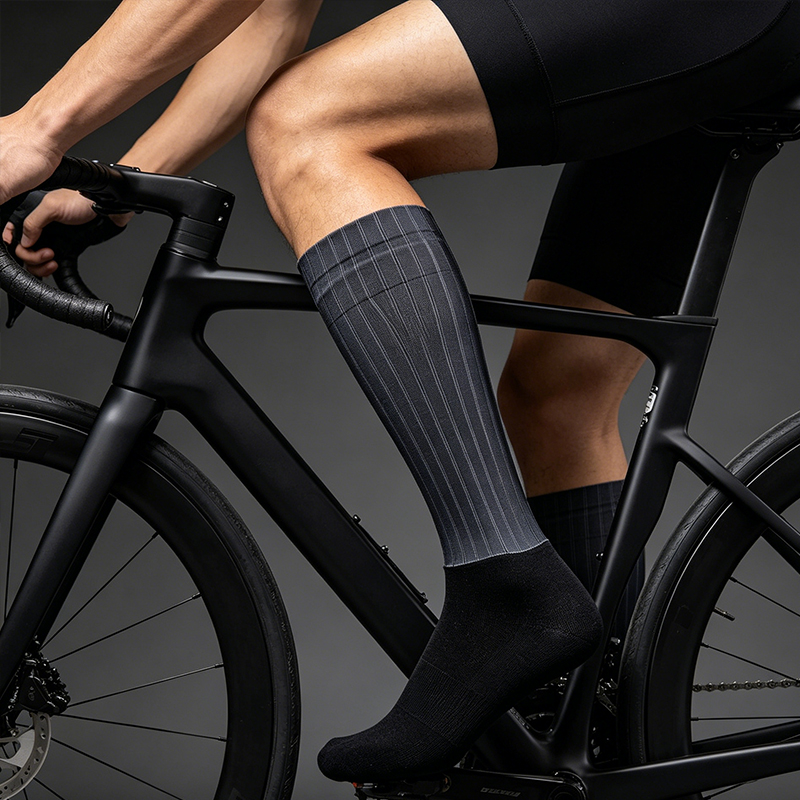 Aero Sock Bisiklet Çorapları E - Sock Garter Men incelemesi ve fiyatı